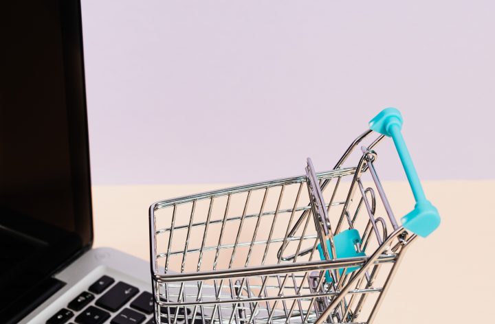 Small shopping cart on laptop